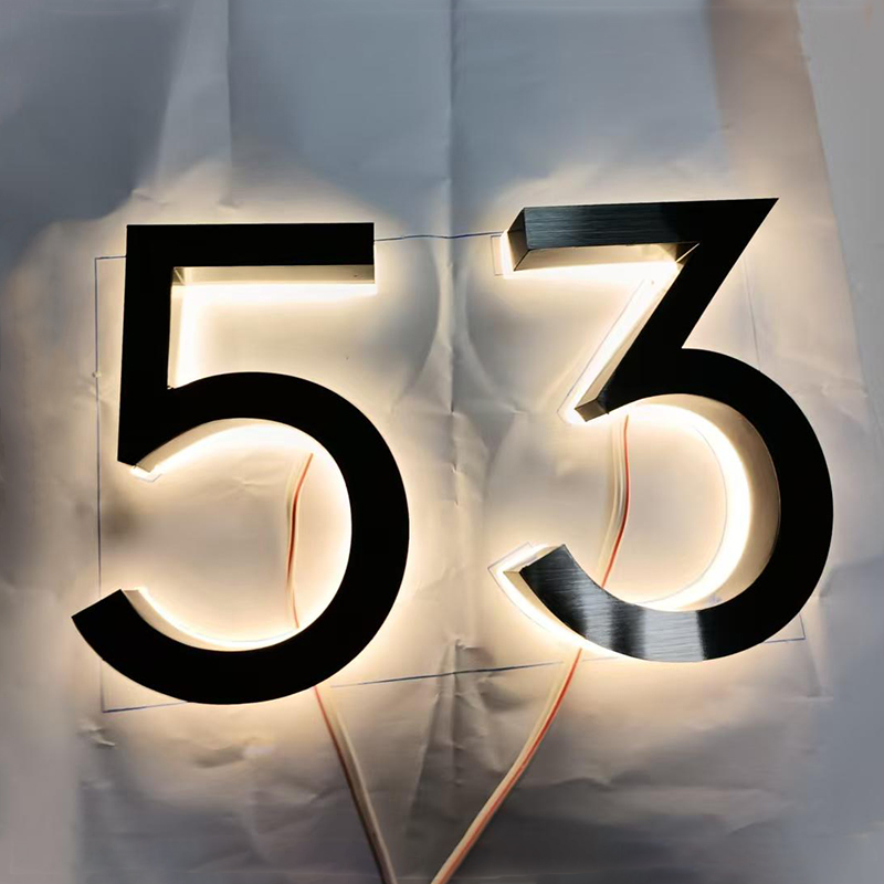 Outdoor Lighting Logo - Targa per numero civico a LED