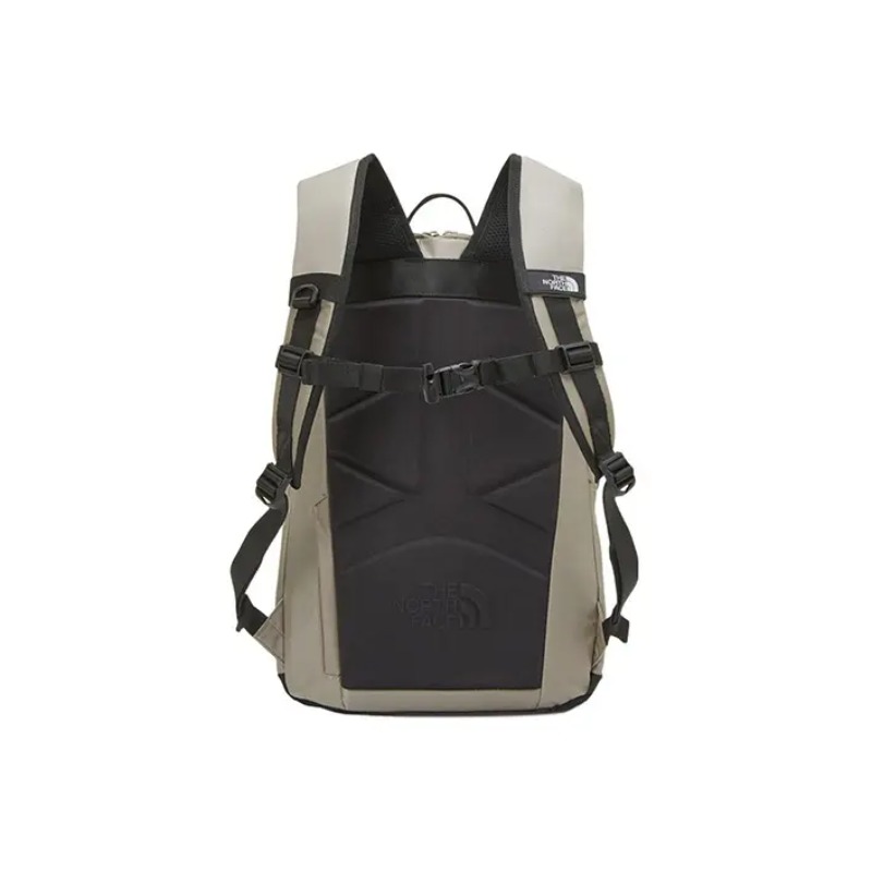 Zaino The North Face 24.6L con - Outdoor Lighting Logo recensione e prezzo