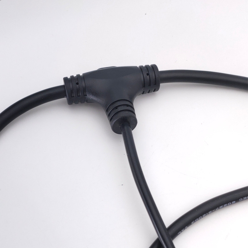 Connettore a T Impermeabile pe - Outdoor Lighting Connectors recensione e prezzo